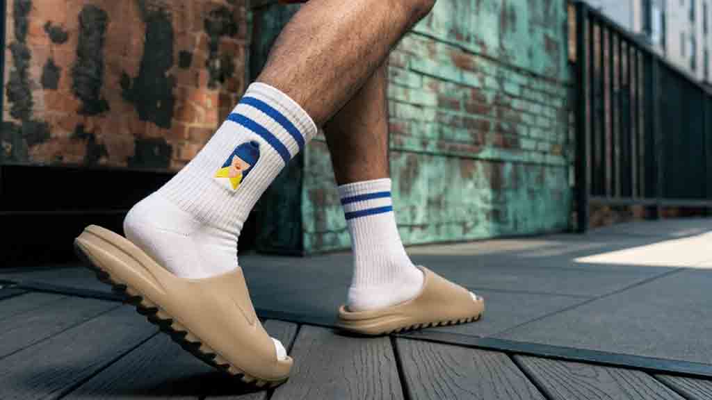 aapnootzita-sockit-sportsokken-met-logo